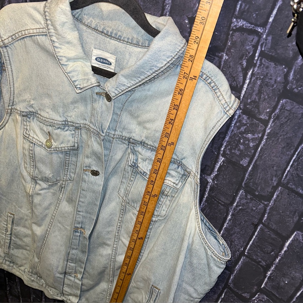 Old Navy Light Wash Denim Vest sz 4x - Picture 6 of 14